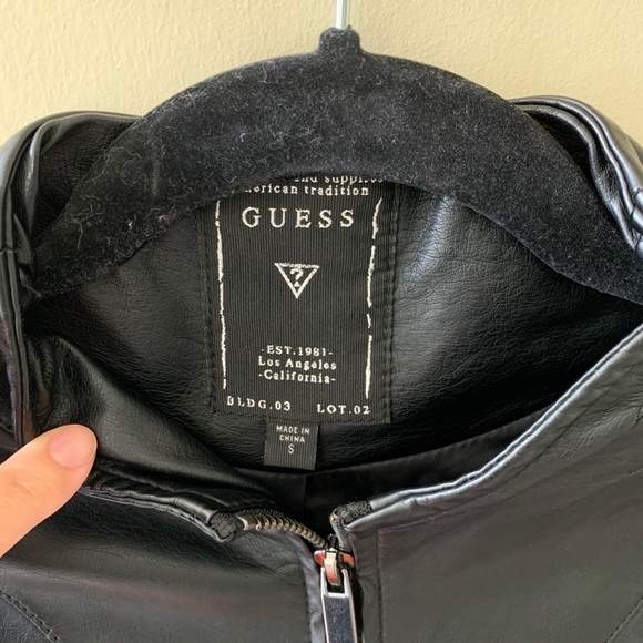 Guess leather jacket - Picture 2 of 3